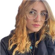 Laureanda in International Management offre ripetizioni in inglese e aiuto compiti ai ragazzi